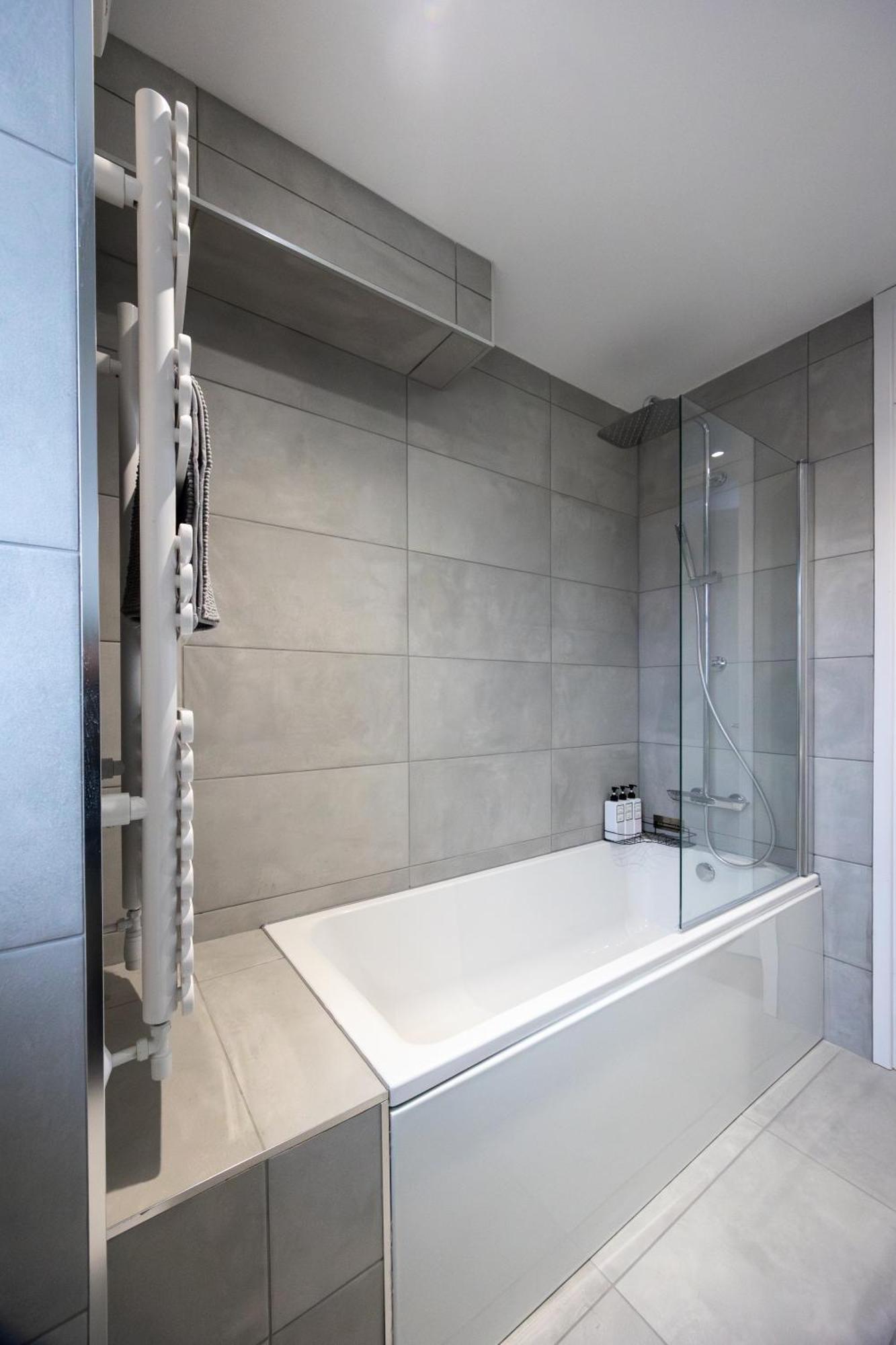 Ferienwohnung Stunning 3Br, Free Parking, Near Town Center, Long Term Discoun Reading Exterior foto